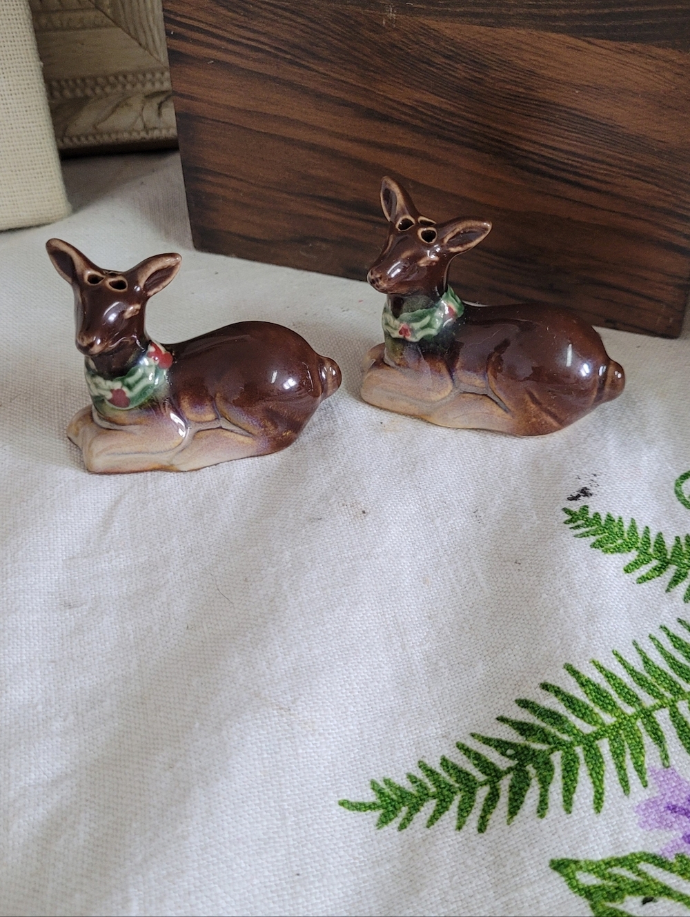 Vintage Deer Salt and Pepper Shaker Set - Home Accents